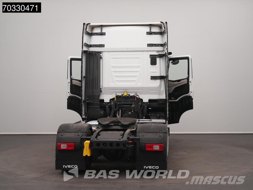 Iveco S-Way 500 4X2 NEW! Retarder 2x tanks Standklima AC Camiones tractor