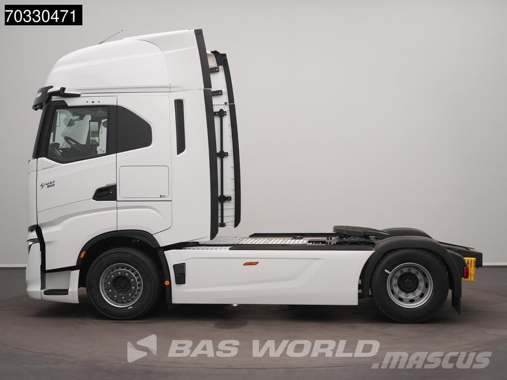 Iveco S-Way 500 4X2 NEW! Retarder 2x tanks Standklima AC Camiones tractor