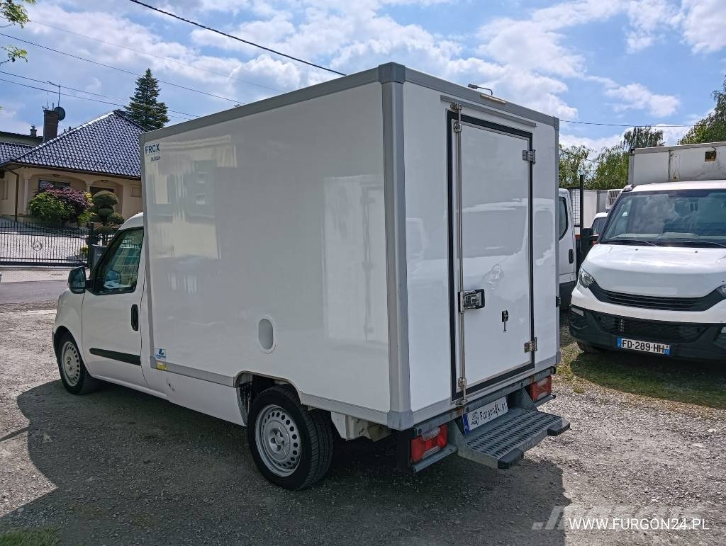 Fiat DOBLO KONTENER IZOTERMA NR 855 Dostavna vozila hladnjače