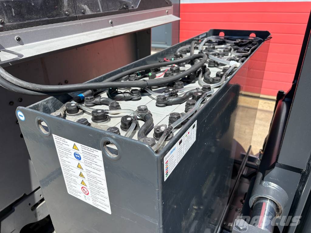 Still FM-X 14 SE Stivuitor cu catarg retractabil
