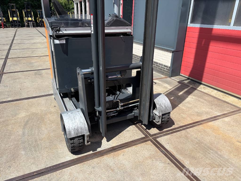 Still FM-X 14 SE Stivuitor cu catarg retractabil