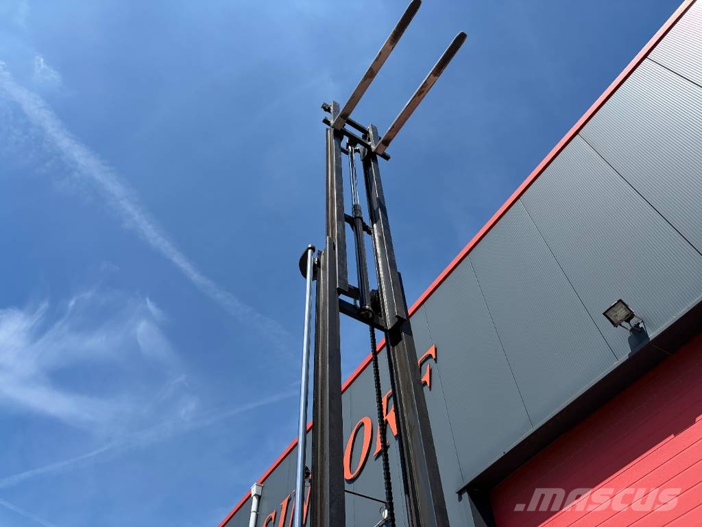Still FM-X 14 SE Stivuitor cu catarg retractabil