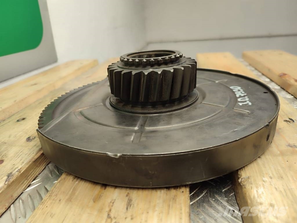 John Deere PTO gears R105892 JOHN DEERE 7930 Transmissie