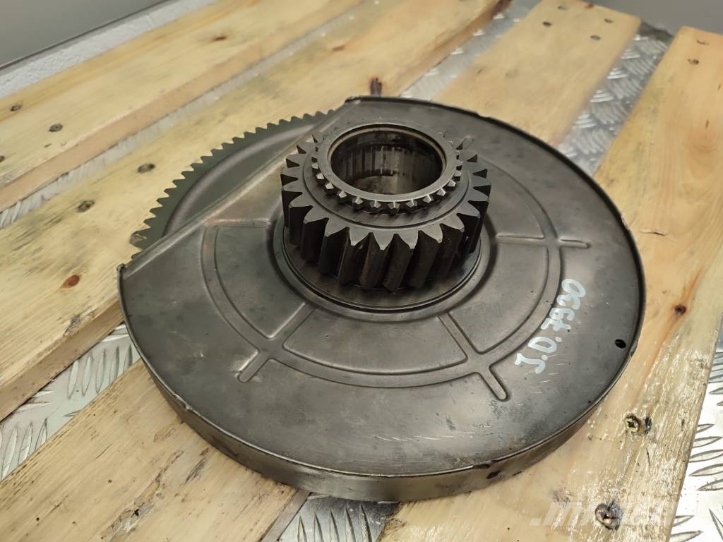 John Deere PTO gears R105892 JOHN DEERE 7930 Transmissie
