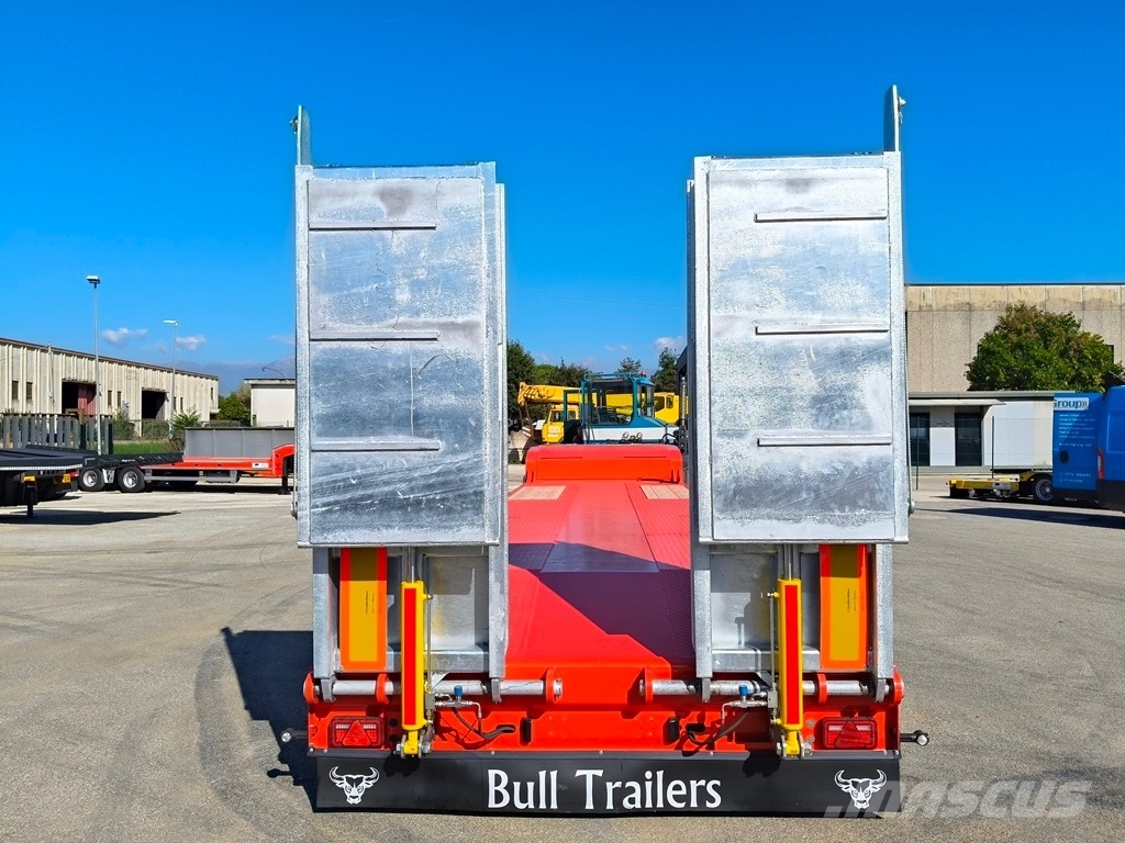 Bull Trailers Taurus Плоскоподови / Бордови полуремаркета
