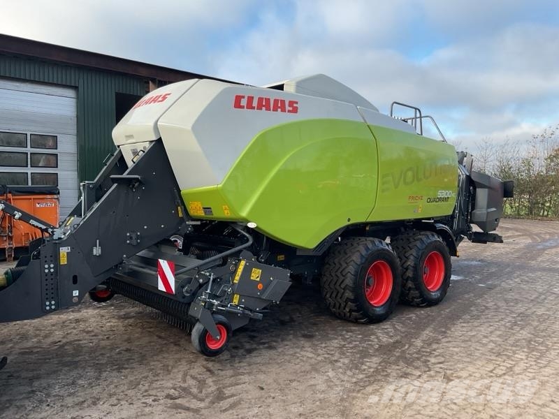 CLAAS Quadrant 5300 Evolution FC Square balers