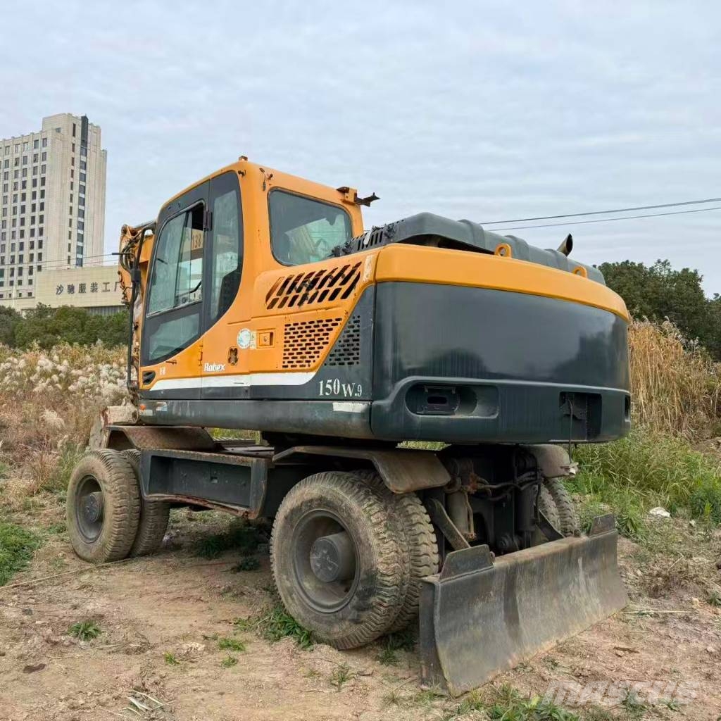 Hyundai Robex 150W-9 Gumikerekes kotrók