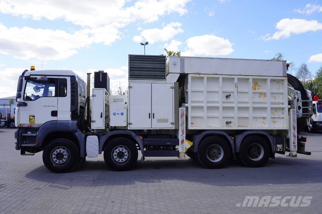 MAN TGA 35.440 8×4 / SB-106 vacuum excavator Excavadoras especiales