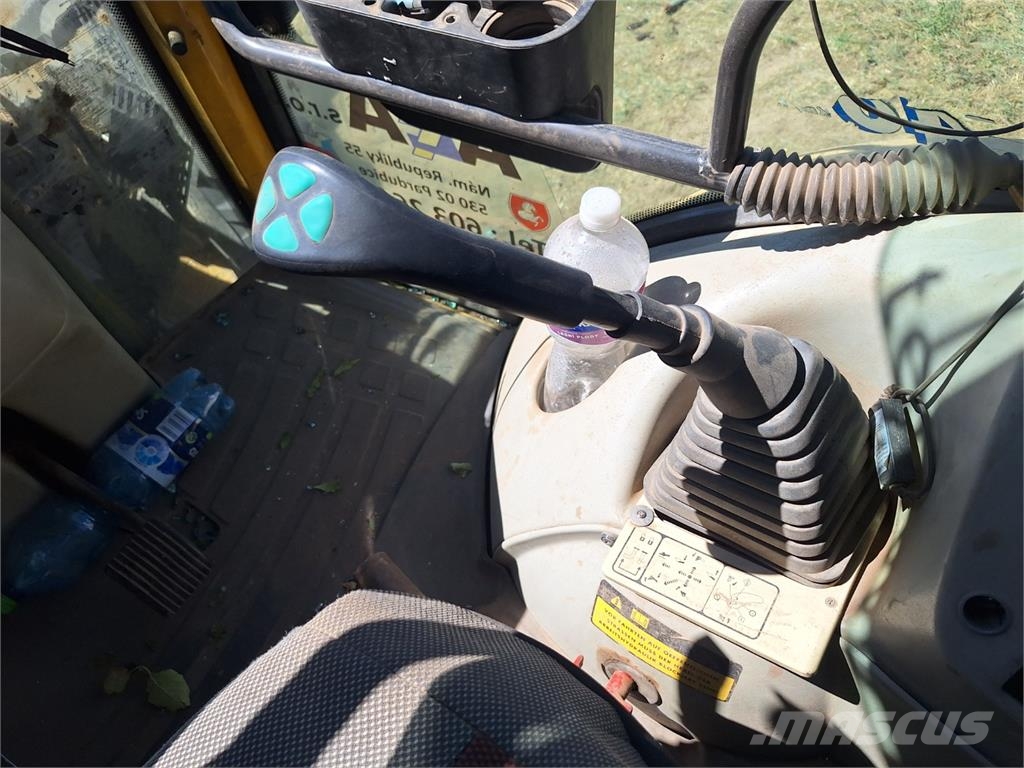 Komatsu WB 97 S-2 4X4 Muu