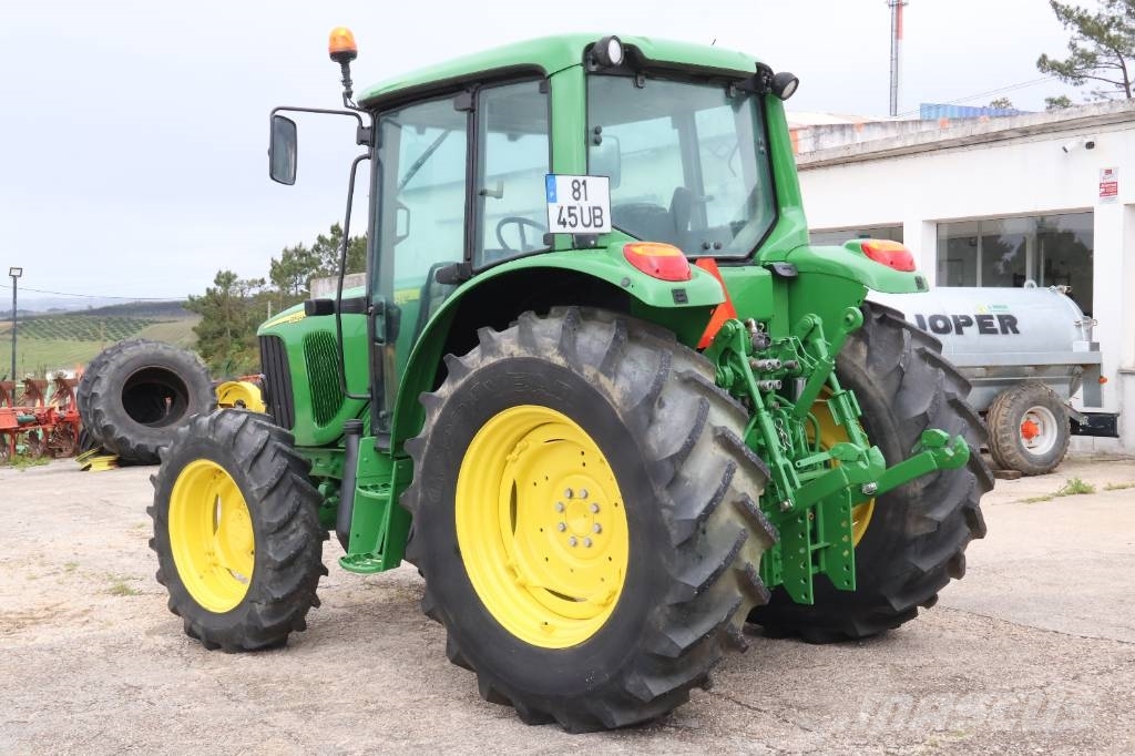 John Deere 6120 Traktoren