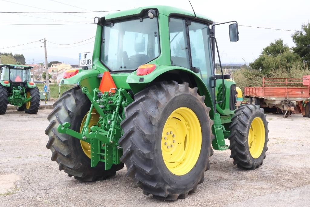 John Deere 6120 Traktoren