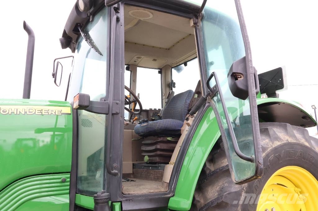 John Deere 6120 Traktoren