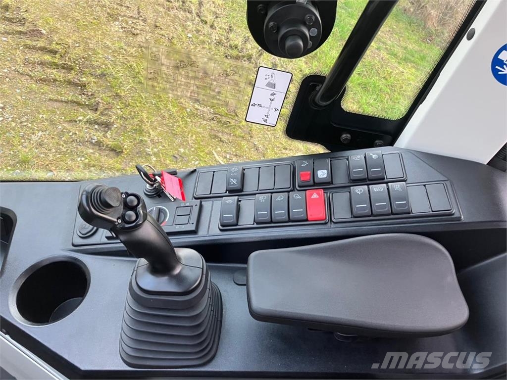 CLAAS Torion 530 ماكينات زراعية - غير ذلك