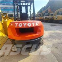 Toyota 3 ton forklift LPG 지게차