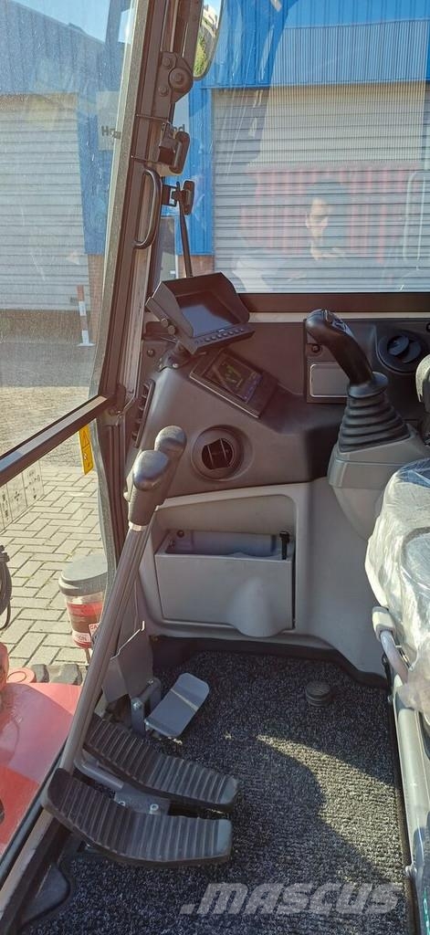 Takeuchi TB235 Minigravere <7t