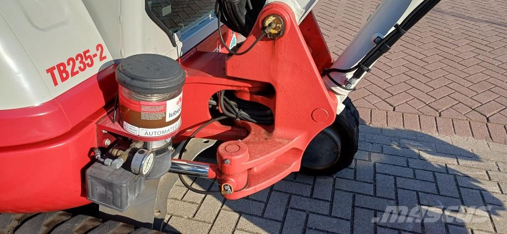 Takeuchi TB235 Minigravere <7t