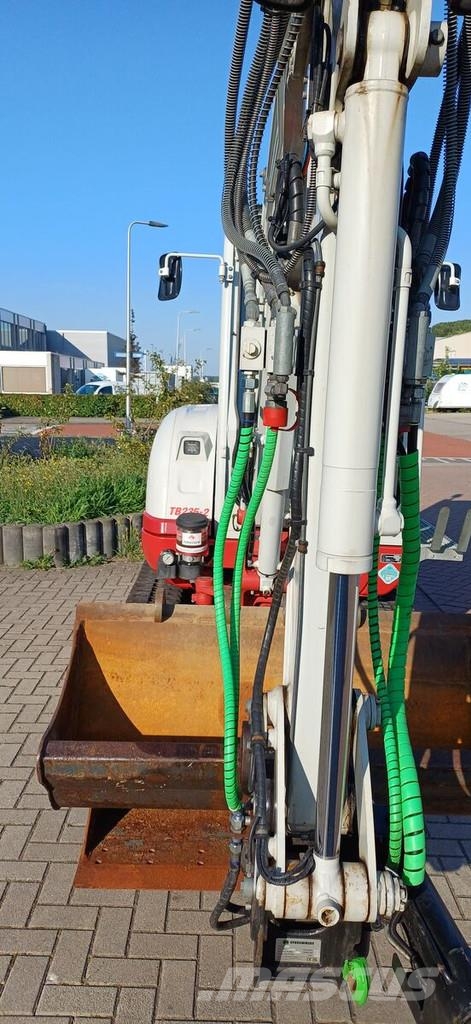 Takeuchi TB235 Minigravere <7t
