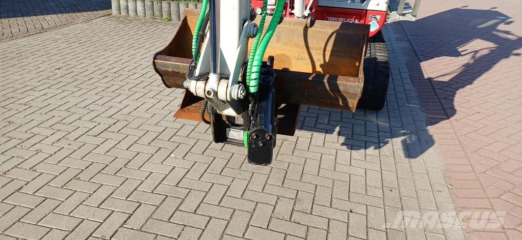 Takeuchi TB235 Minigravere <7t