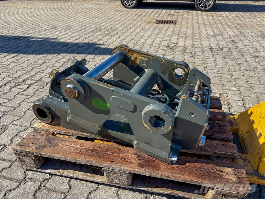 Liebherr SWA48 Vollhydr. Anbauplatte 80mm Schnellwechsler