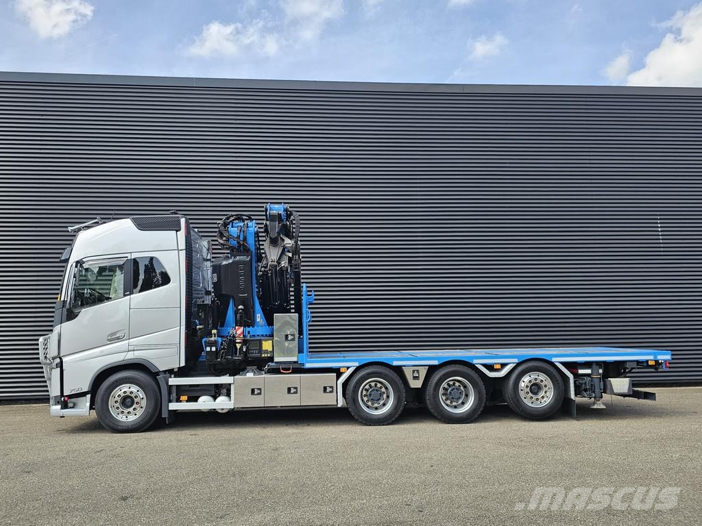 Volvo FH 16 750 8x4 / RETARDER / FASSI 71 TM + JIB Camiones grúa