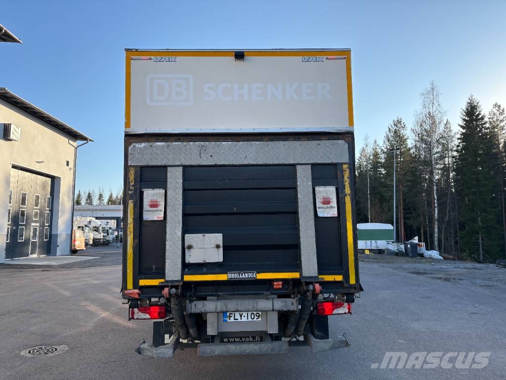 Scania P 250 KSA-kori + PL-Nostin شاحنات ذات هيكل صندوقي