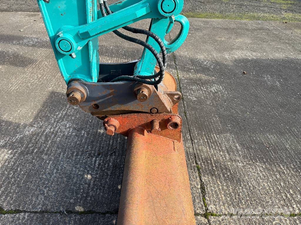 Kobelco SK 75 SR-3E Közepes (midi) kotrók 7 t - 12 t