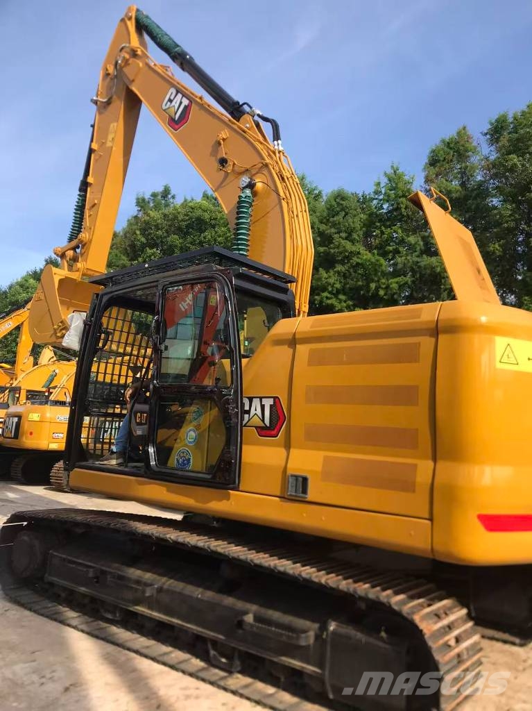CAT 323 Pelle sur chenilles