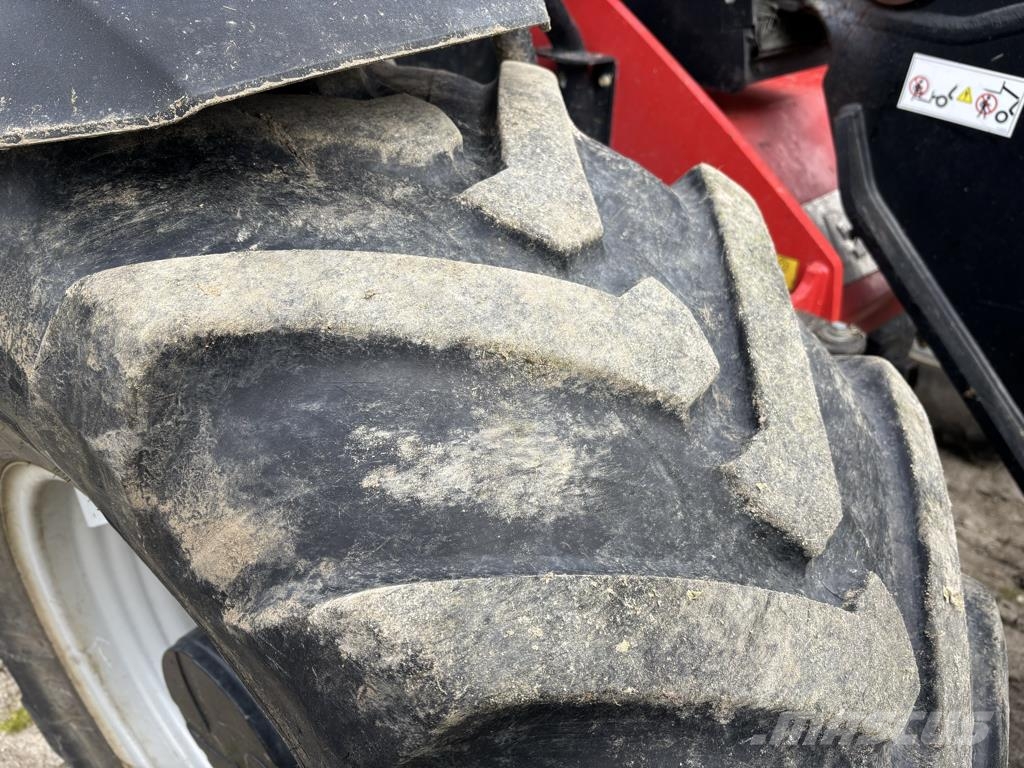 Manitou MLT 635-130 PS+ Телескопічний навантажувач