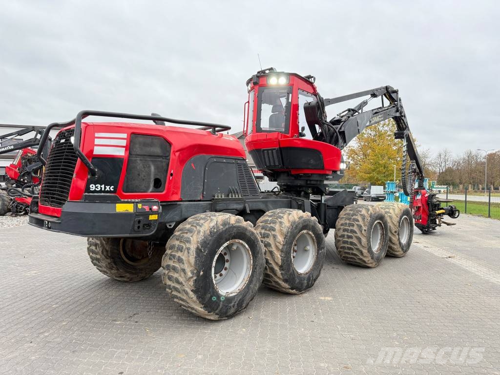 Komatsu 931 XC Cosechadoras
