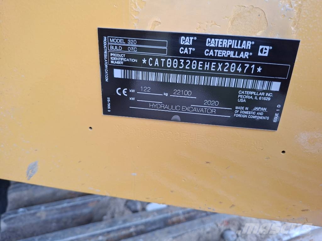 CAT 320 حفارات زحافة