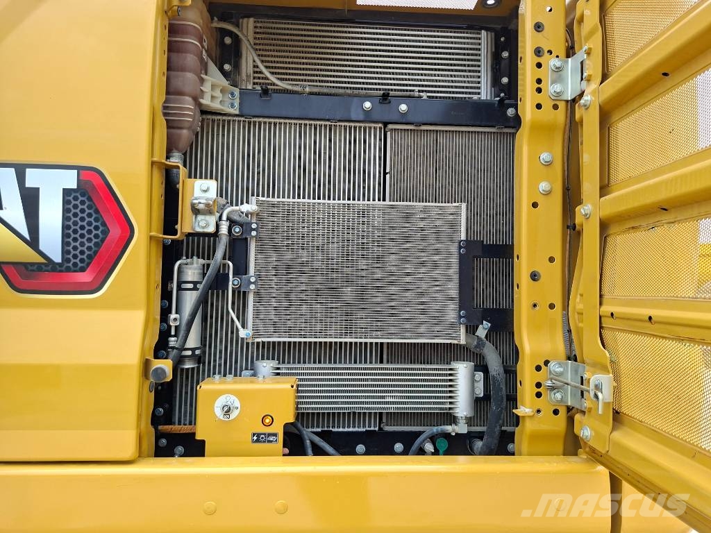 CAT 320 Gravemaskiner på larvebånd