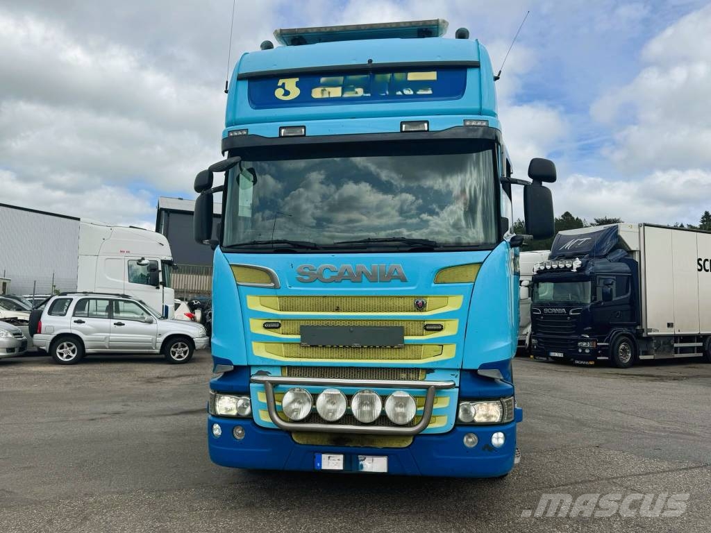 Scania R 560 LA Trekkers