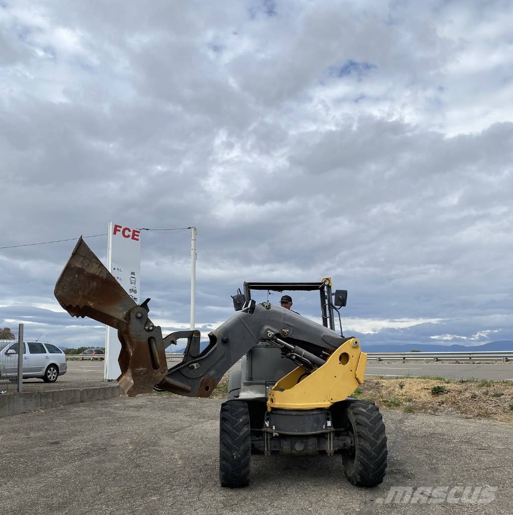 Mecalac AHLMANN AS 700 / 40Km/h 1er Main endommagée Tekerlekli yükleyiciler
