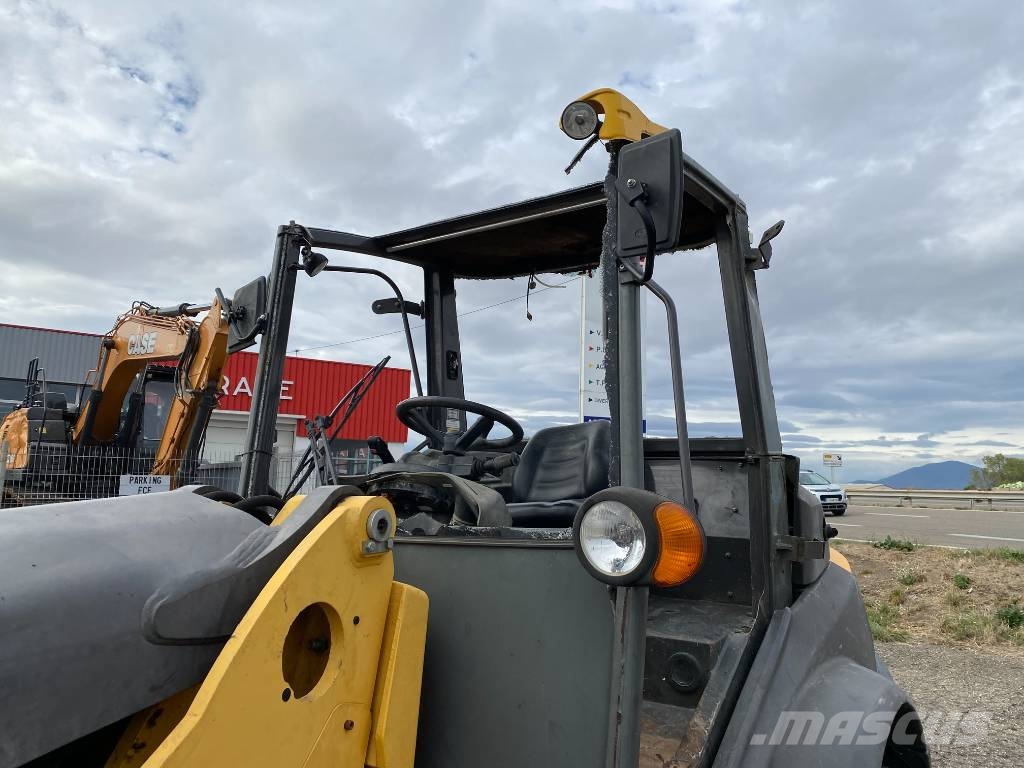 Mecalac AHLMANN AS 700 / 40Km/h 1er Main endommagée Tekerlekli yükleyiciler
