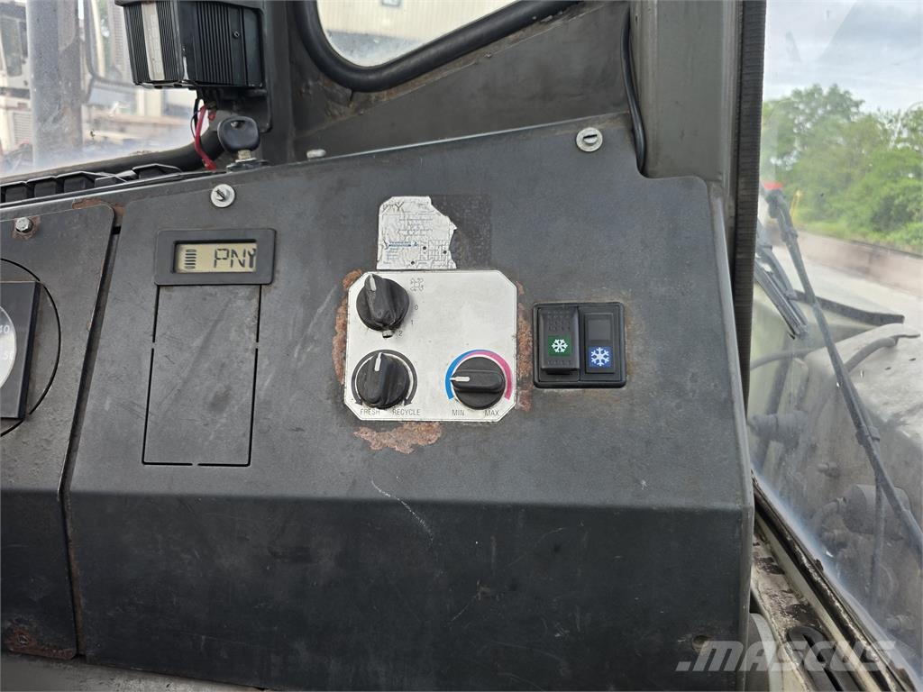 Terberg RT382 Terminal çekiciler