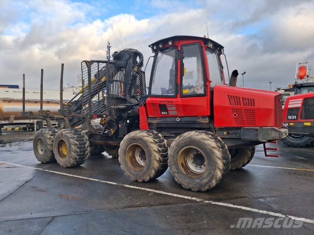 Komatsu 845 Forwarders