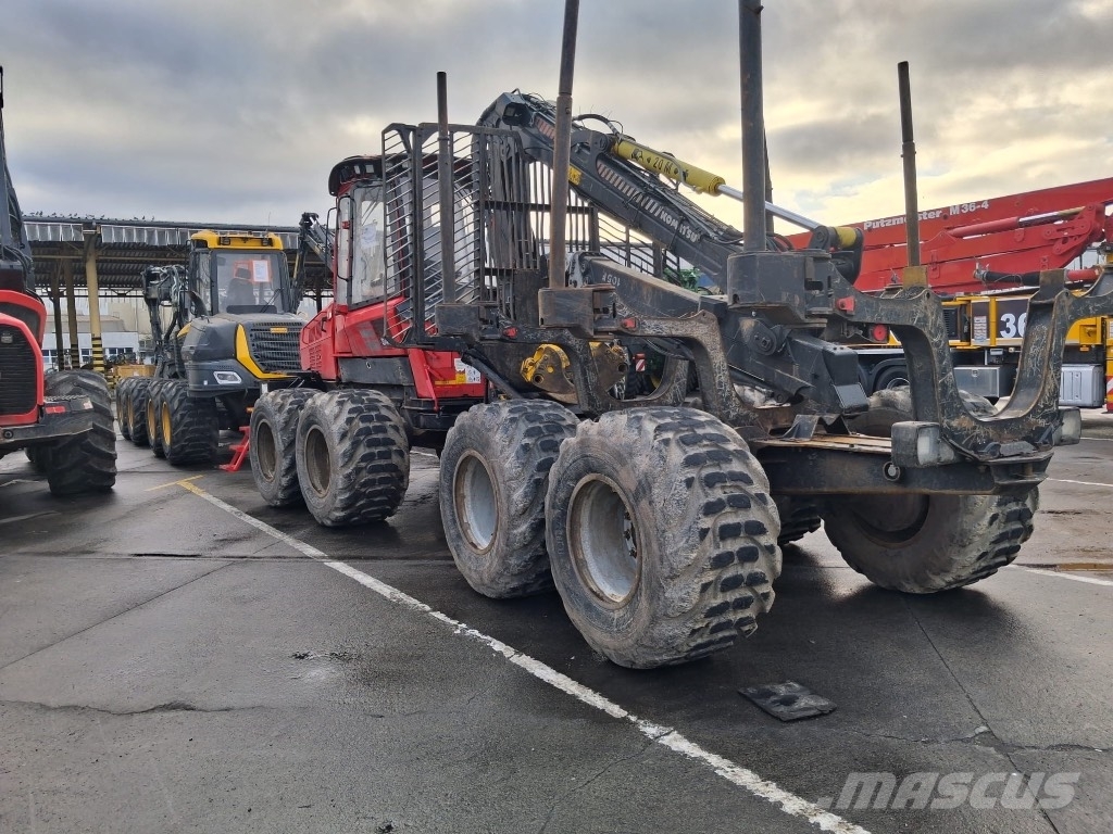Komatsu 845 Forwarders