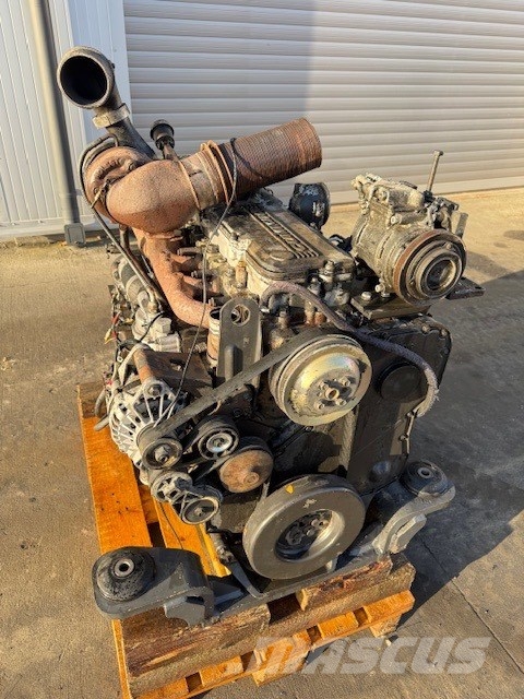 Cummins QSL 538/8.9 FIT DOOSAN DL 400 发动机