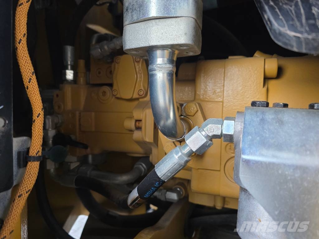 CAT M 315 F, 2018 YEAR, 4900 HOURS Колісні екскаватори