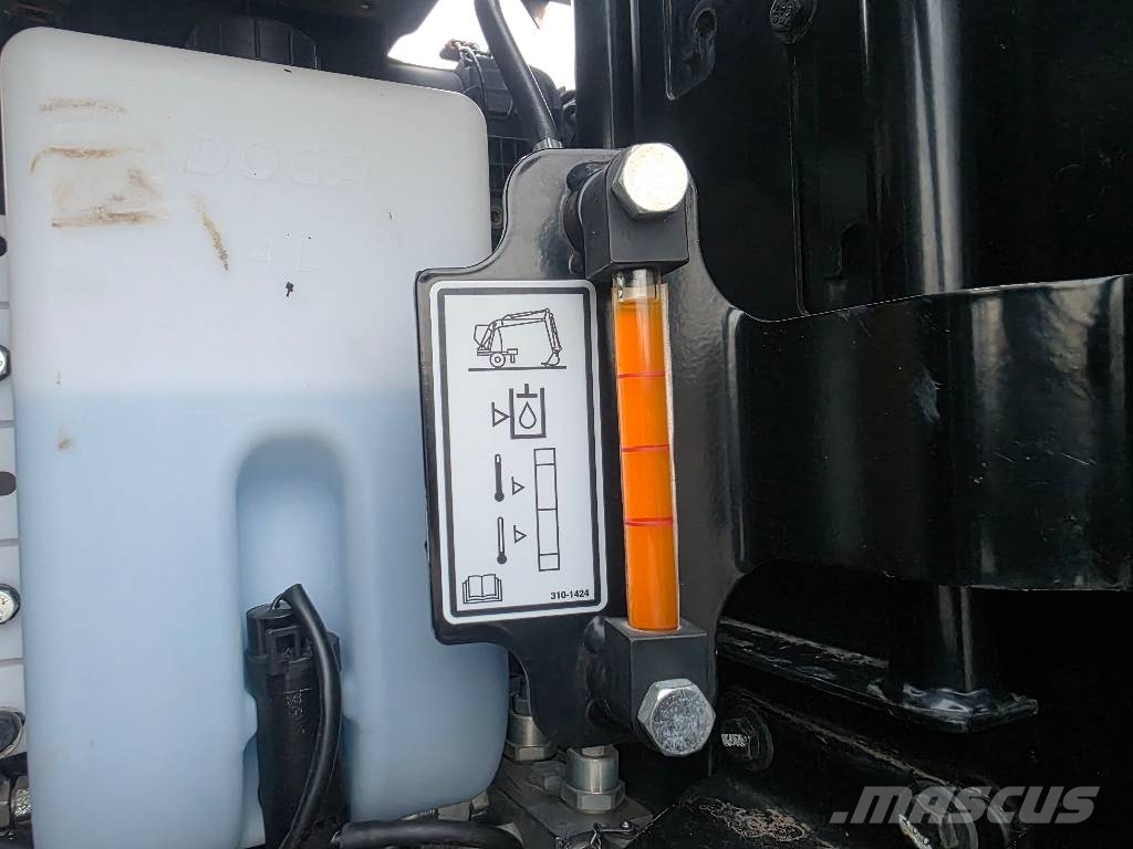 CAT M 315 F, 2018 YEAR, 4900 HOURS Колісні екскаватори