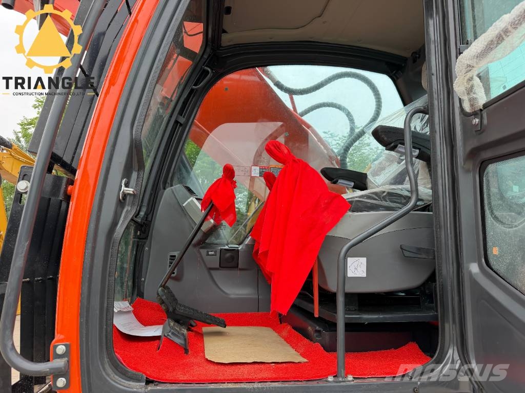 Doosan DX 225 LCA Bagri goseničarji