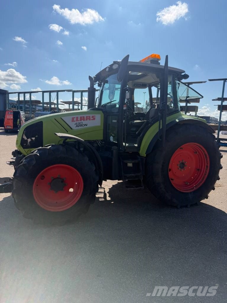 CLAAS 430 Arion Traktoren