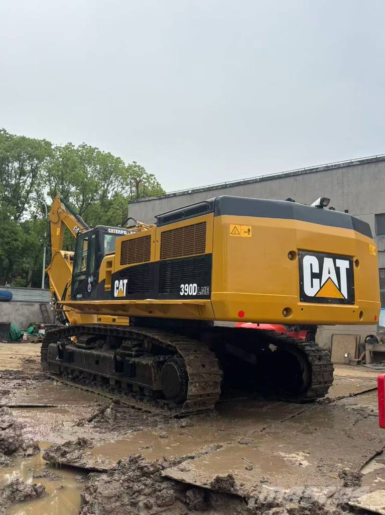 CAT 390 D L ME Gravemaskiner på larvebånd