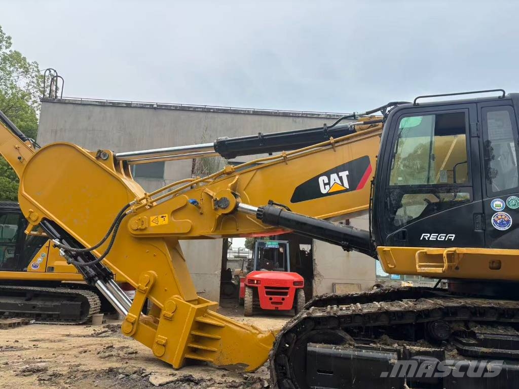 CAT 390 D L ME Gravemaskiner på larvebånd