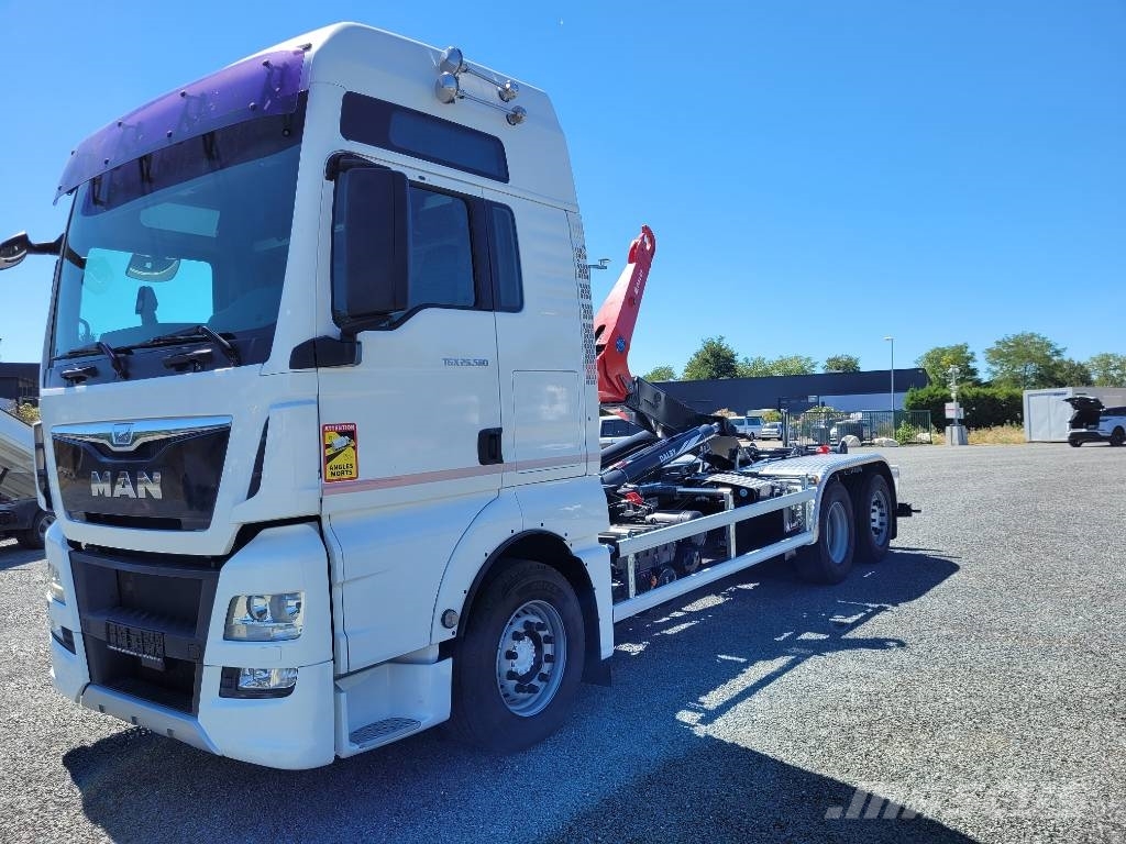 MAN 26.560 Camion ampliroll