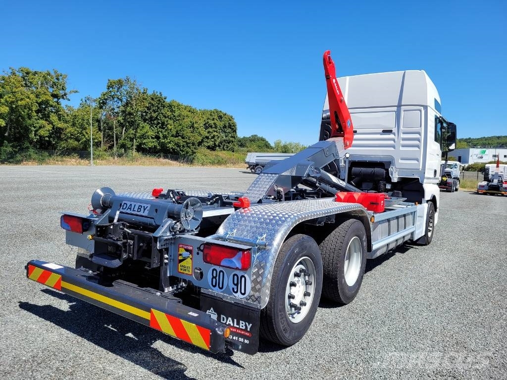 MAN 26.560 Camion ampliroll