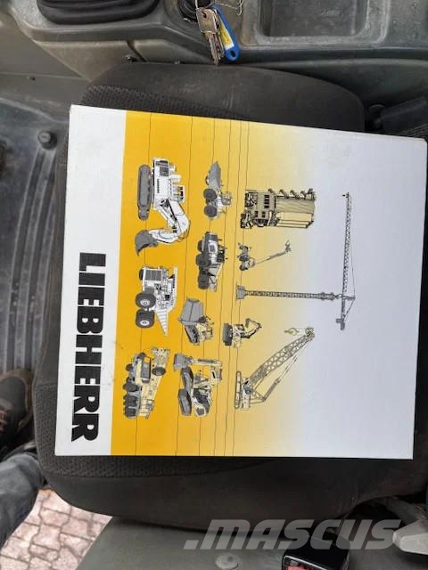 Liebherr A918 Compact Litronic Ratasekskavaatorid