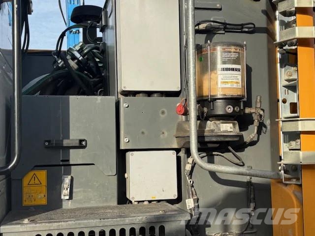 Liebherr A918 Compact Litronic Ratasekskavaatorid