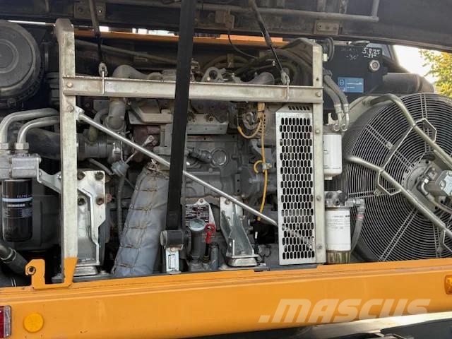 Liebherr A918 Compact Litronic Ratasekskavaatorid