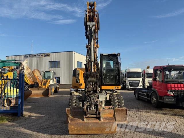 Liebherr A918 Compact Litronic Ratasekskavaatorid